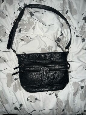 Stone & Co. Black Leather Crossbody Shoulder Bag